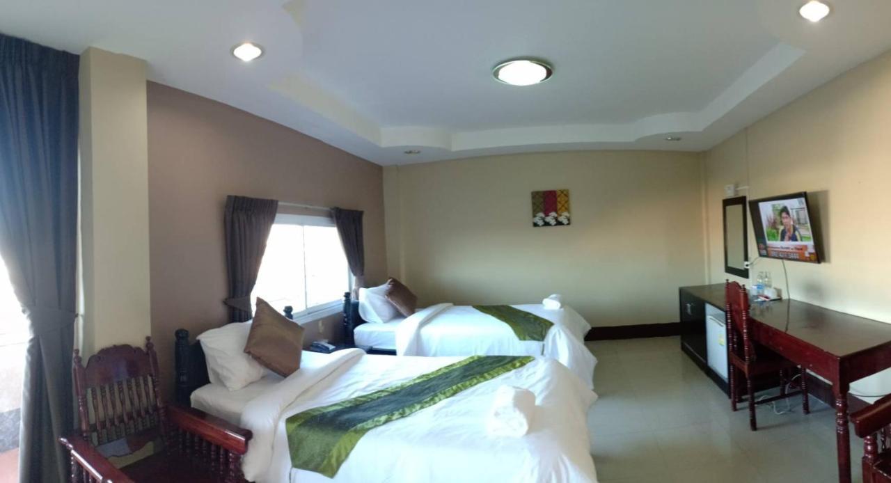 Submukda Phoomplace Hotel Mukdahan Exterior foto